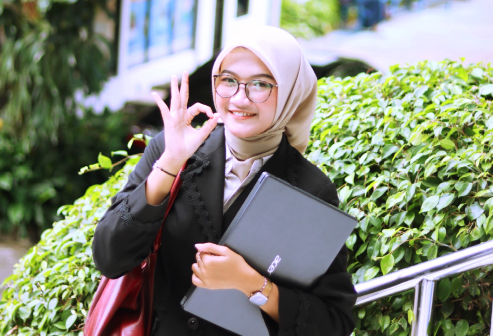 Perbedaan Manajemen Bisnis Syariah dan Bisnis Konvensional di Indonesia