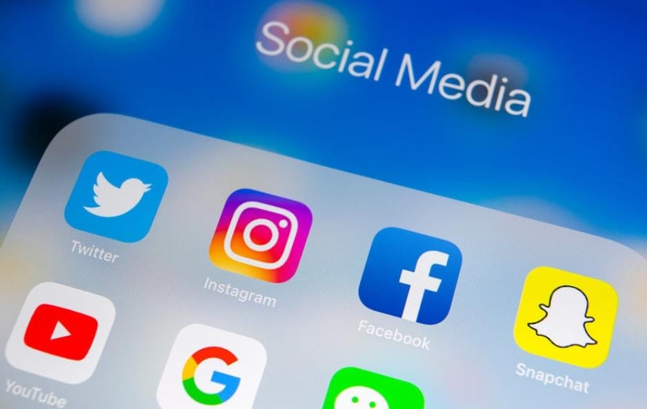 Akun Media Sosial Apa Saja yang Bisa Digunakan untuk Kuis Online?