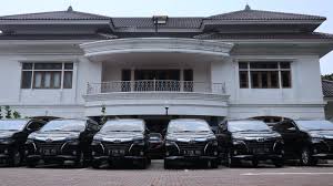 Ini Rahasia Sukses Meningkatkan Bisnis Sewa Mobil Hiace, Bis, dan Alphard di Kota Besar Indonesia!