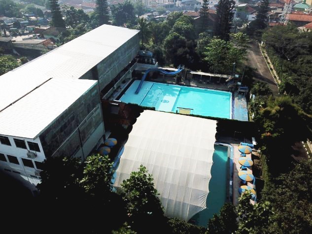 Eksplorasi Seni Kerajinan Tangan di Boarding School Al Masoem Bandung