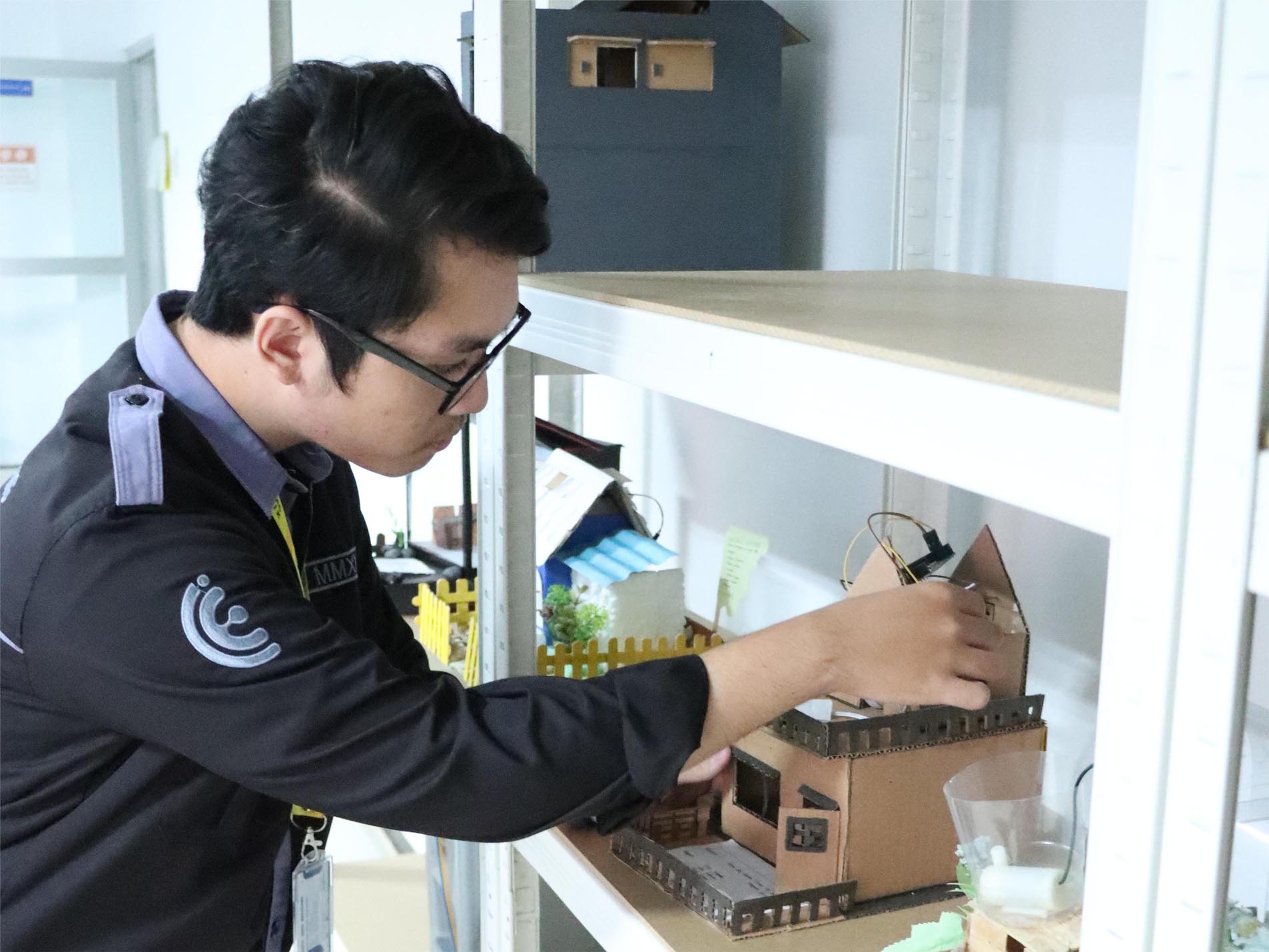 Ingin Menjadi Sarjana Teknik Industri S1 Dengan Biaya Kuliah Yang Lebih Ekonomis Daripada Kampus Negeri