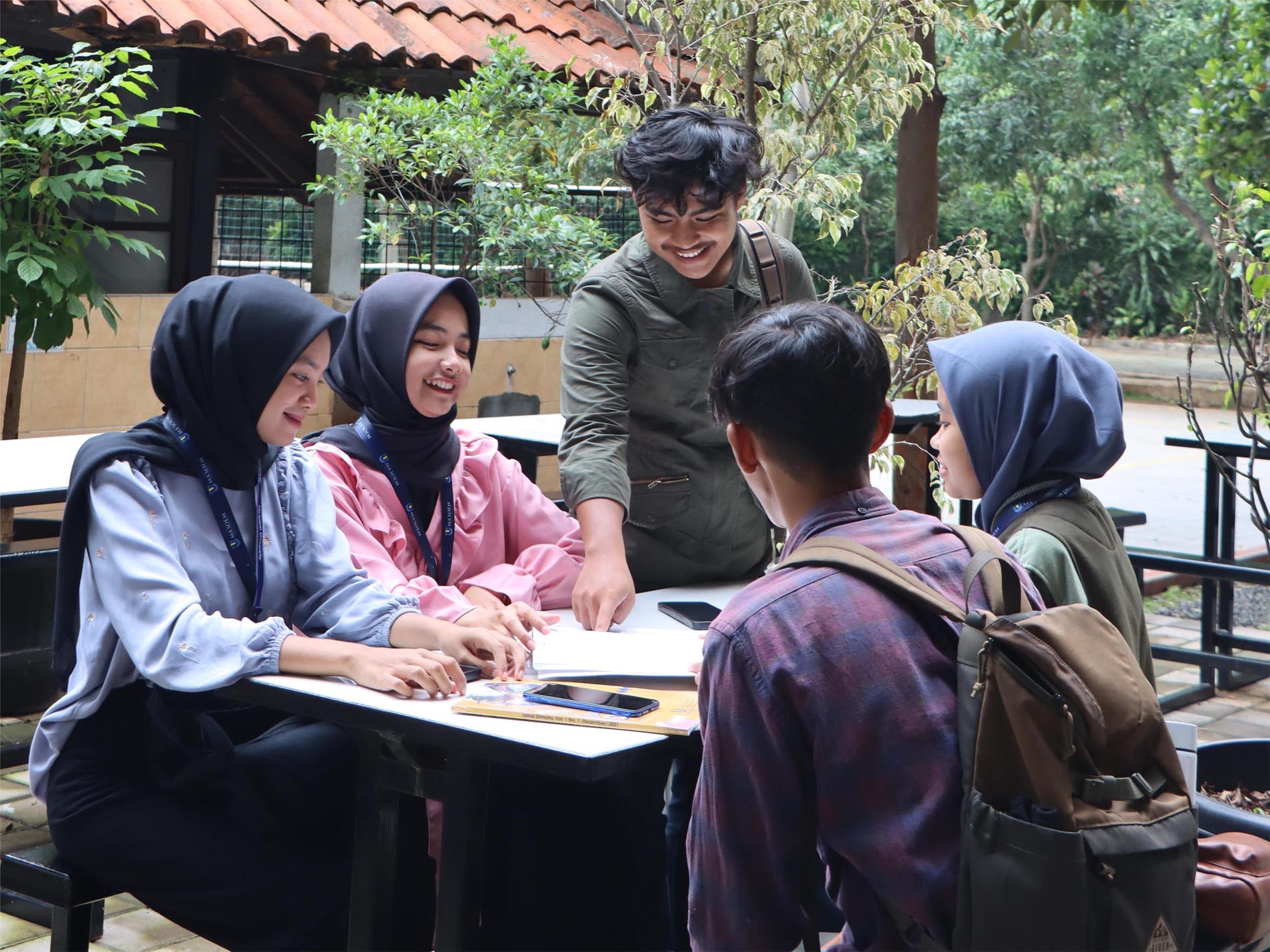 Tertarik Kuliah S1 Agribisnis Gratis Lewat Program Beasiswa Rektor Seratus Persen Bagi Mahasiswa Berprestasi?