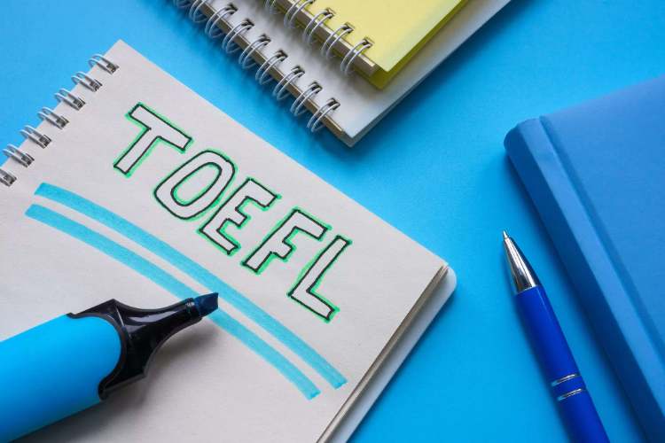 Kupas Tuntas! Rahasia Sukses Lolos TOEFL: Tips Skor Tinggi TOEFL dari Para Juara