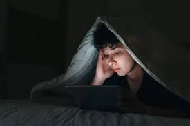 Cara Tepat agar Tidur Nyenyak dan Bisa Mengatasi Insomnia karena Kebiasaan Begadang